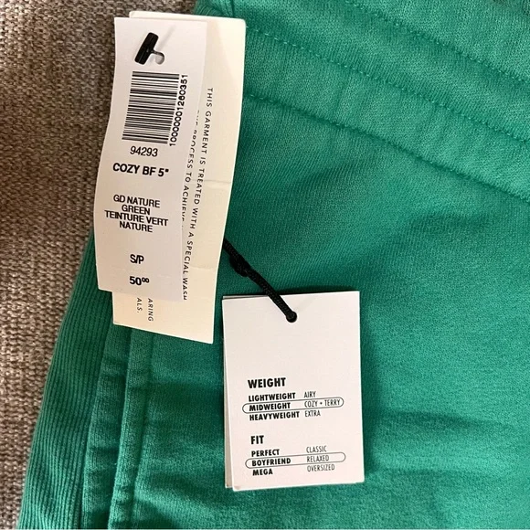 Aritzia TNA Cozy Fleece Boyfriend 5” Sweatshorts - Picture 5 of 5